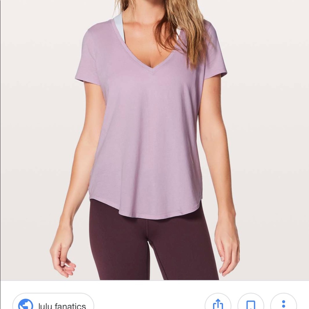 Light purple lululemon love tee vneck